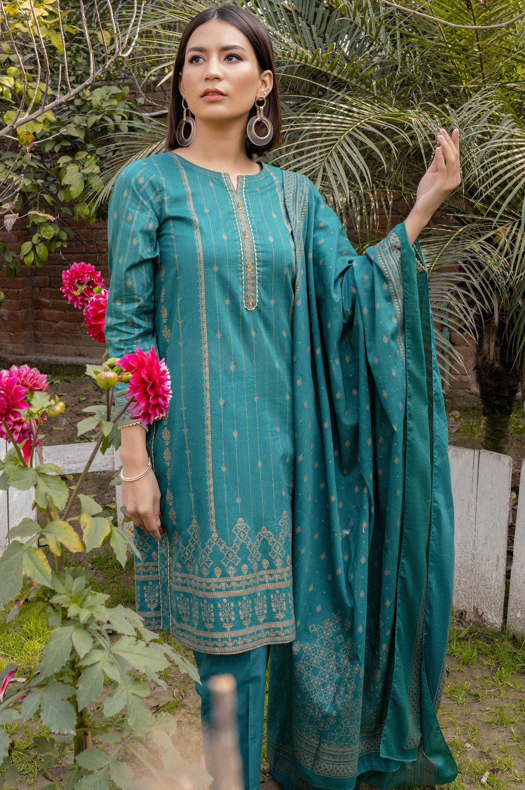 Stitched 3 Piece Printed Gold Paste Lawn Suit with Printed Gold Paste Lawn Dupatta