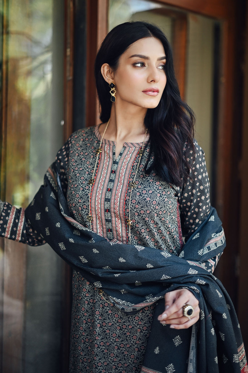 Stitched 3 Piece Printed Karandi Suit