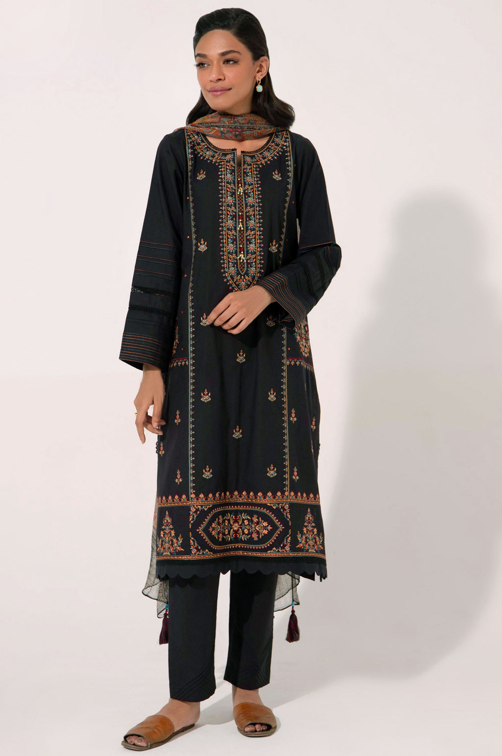 Stitched 3 Piece Embroidered Cambric Shirt with Printed Chiffon Dupatta