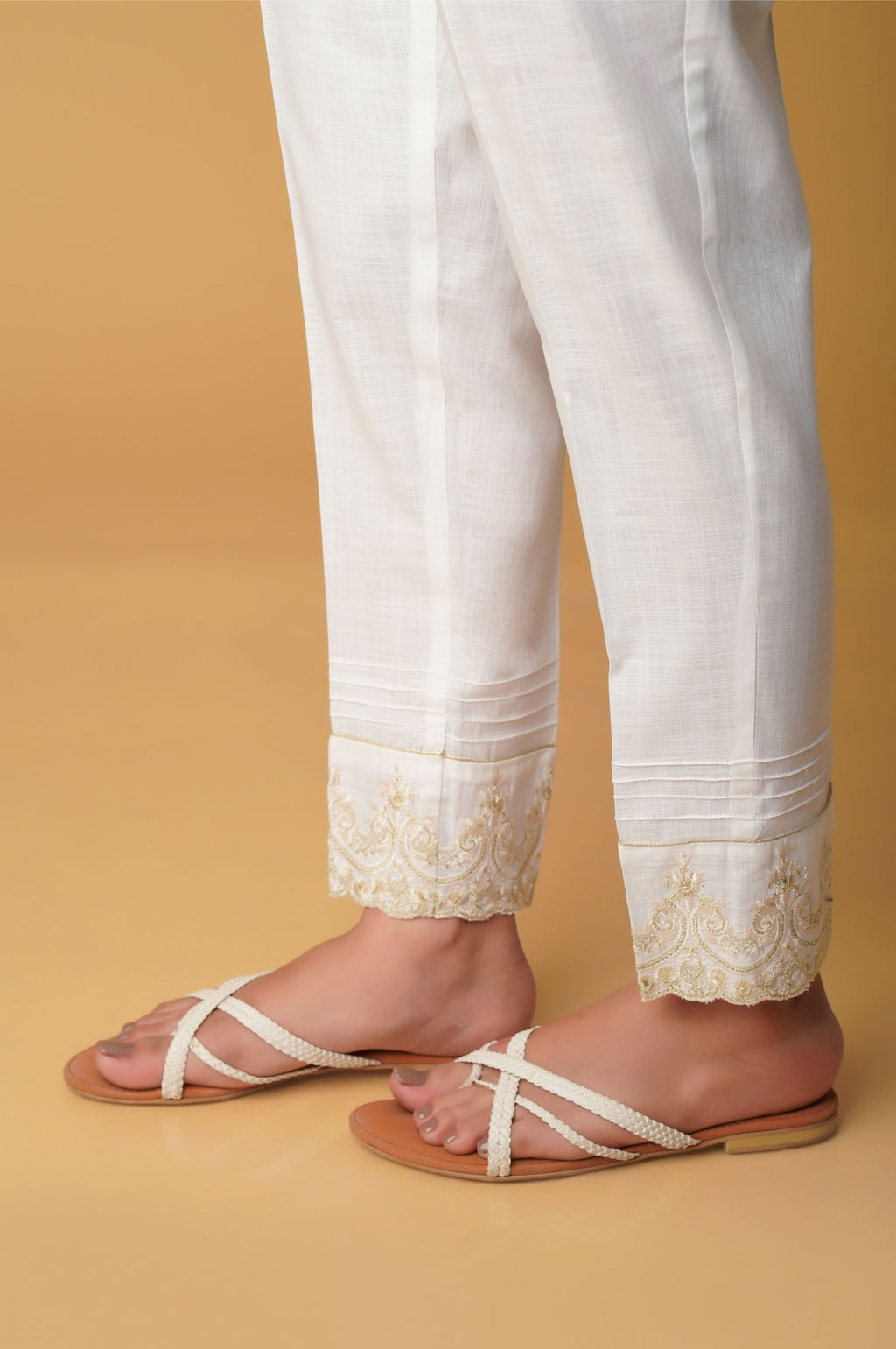 Embroidered Cotton Slub Cigarette Pants - White