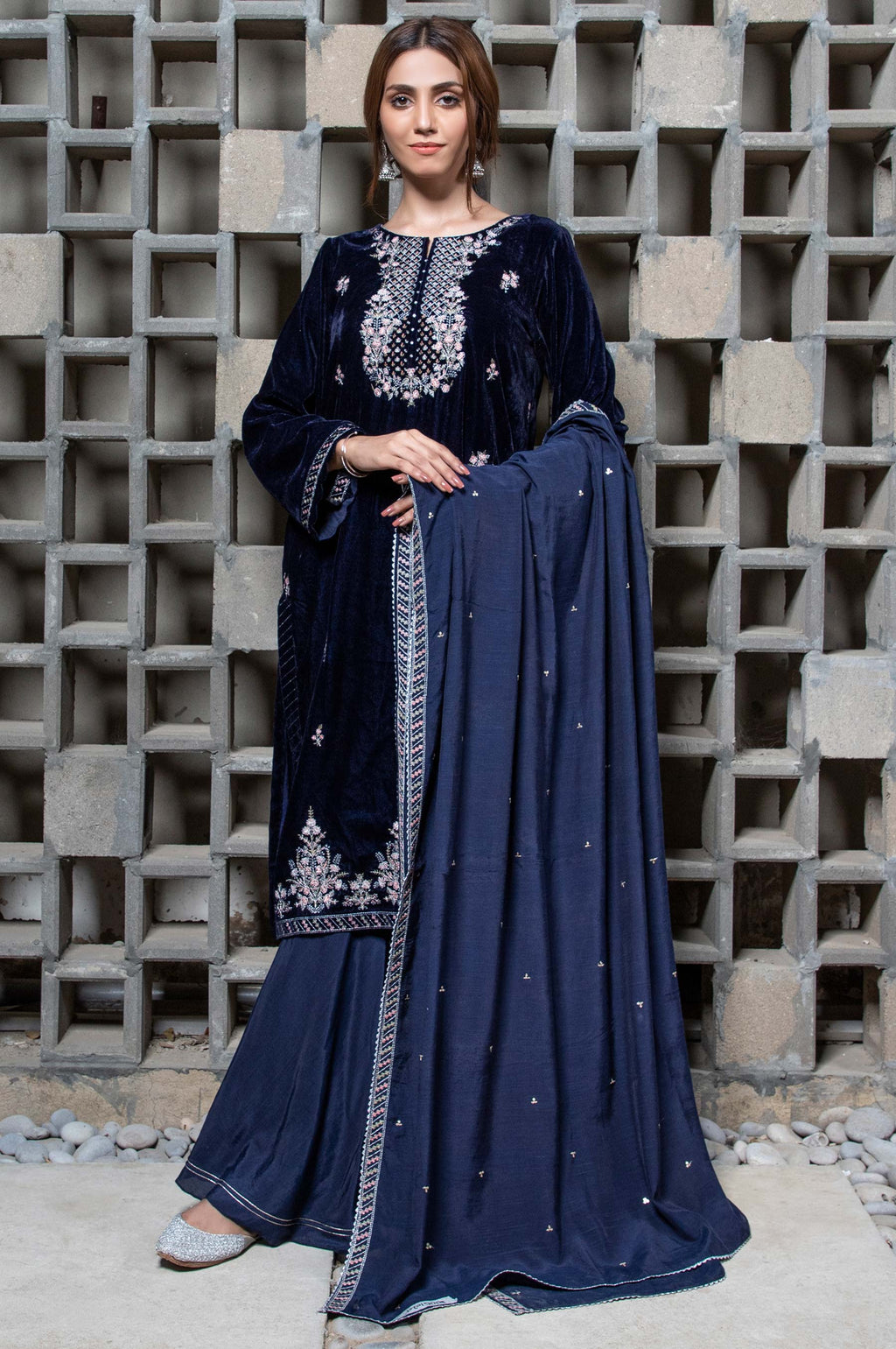 3 PC Unstitched Suit-Fabric: Velvet