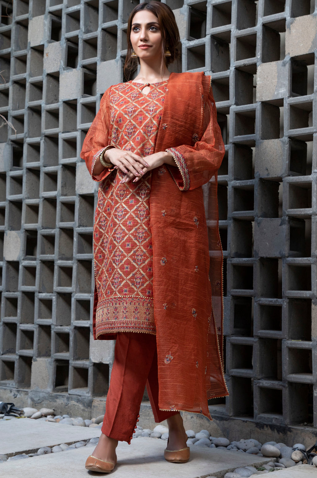 3 PC Unstitched Suit-Fabric: Textured Organza