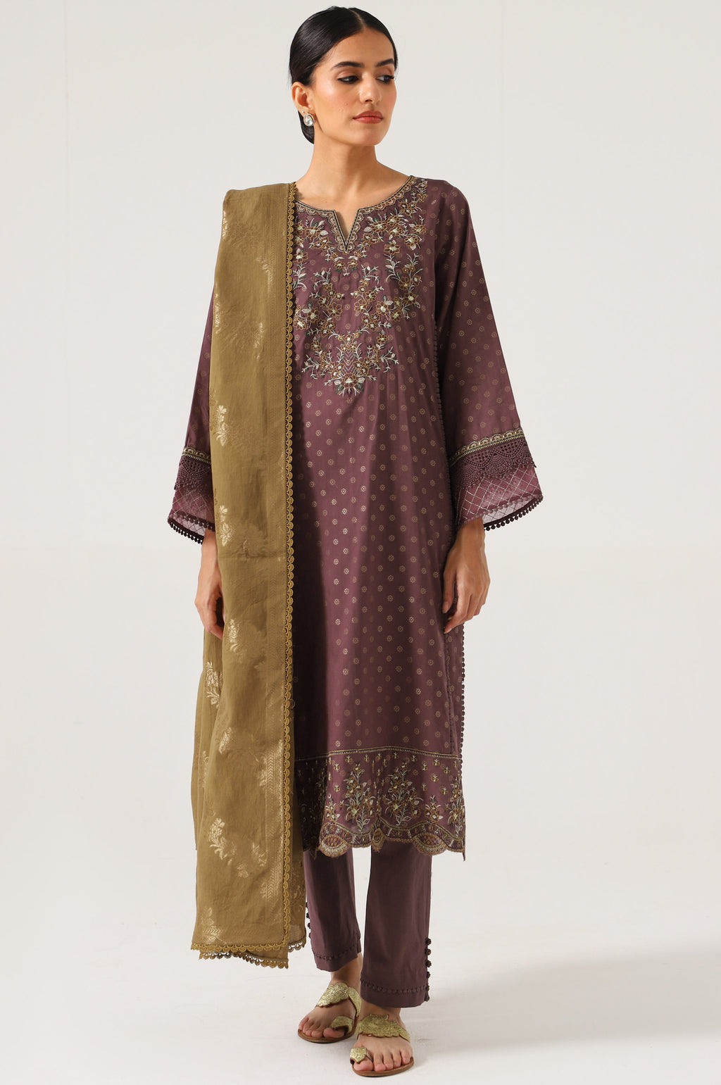 3 Piece Unstitched Embroidered Jacquard Suit