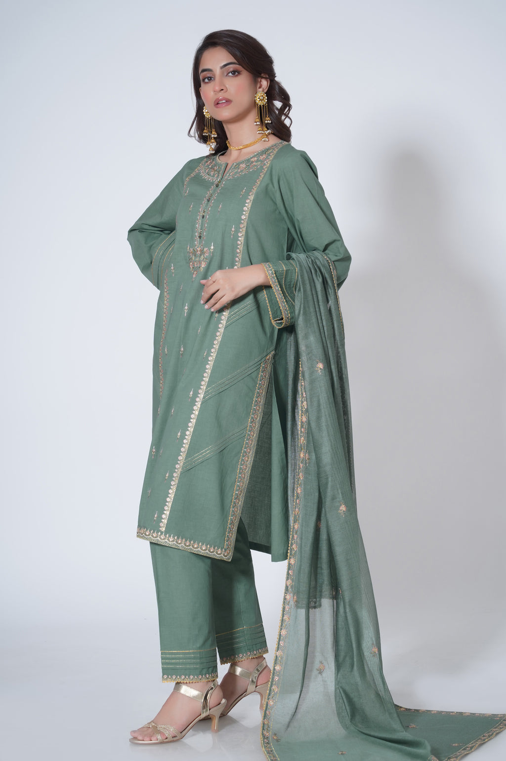 3 Piece Unstitched Embroidered Cambric Suit
