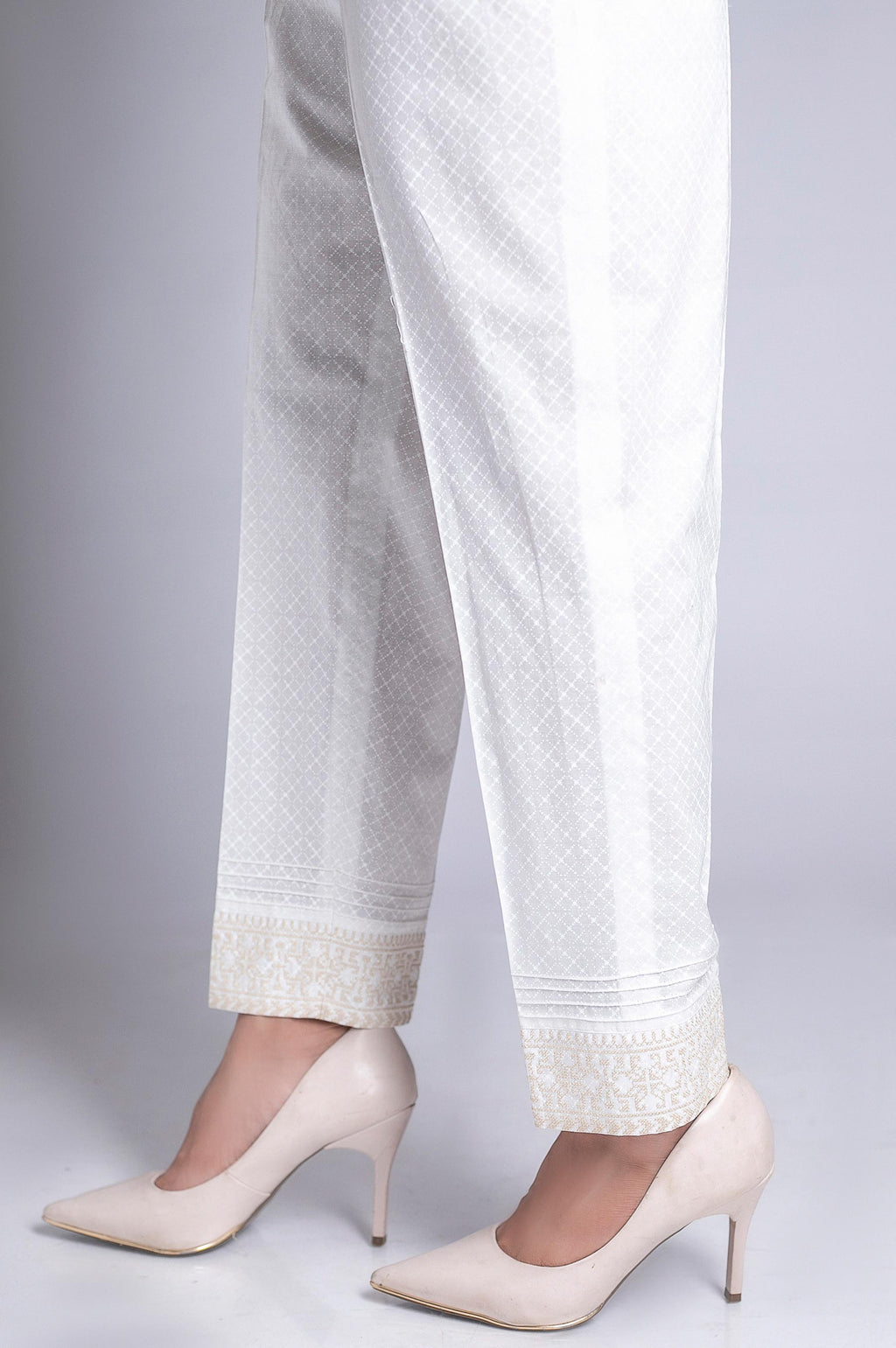 White Paste Embroidered Cigarette Pants