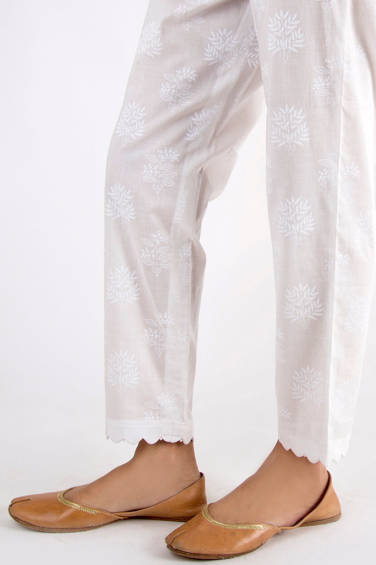 Embellished Cambric Pants - White Paste