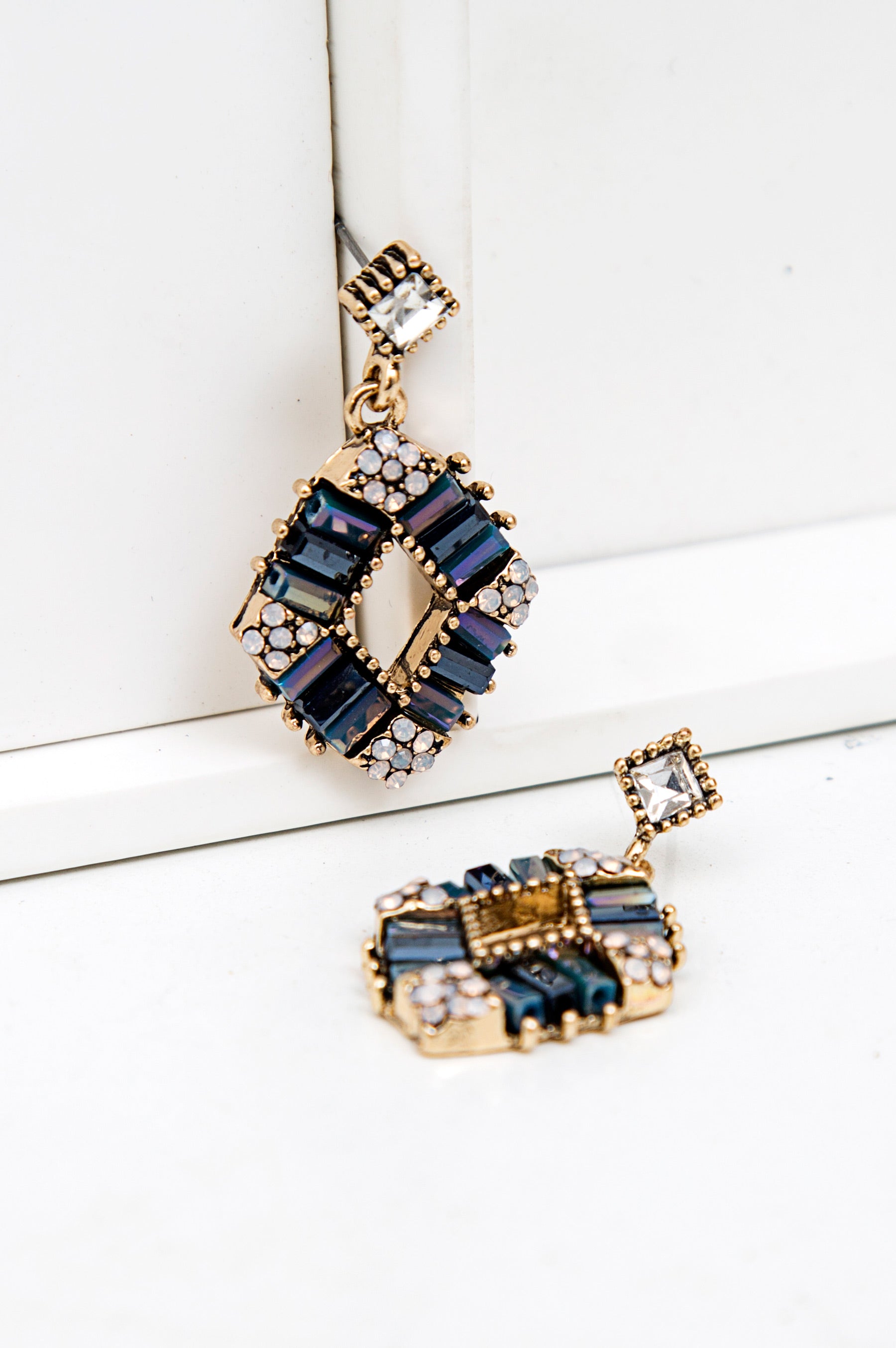 Dazzling Ceramic Drops
