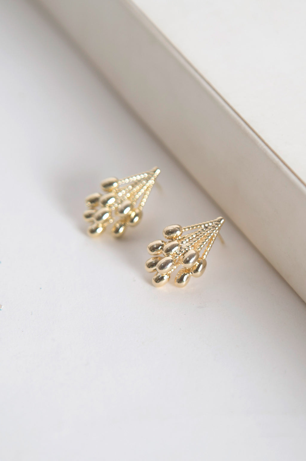 Cluster Studs