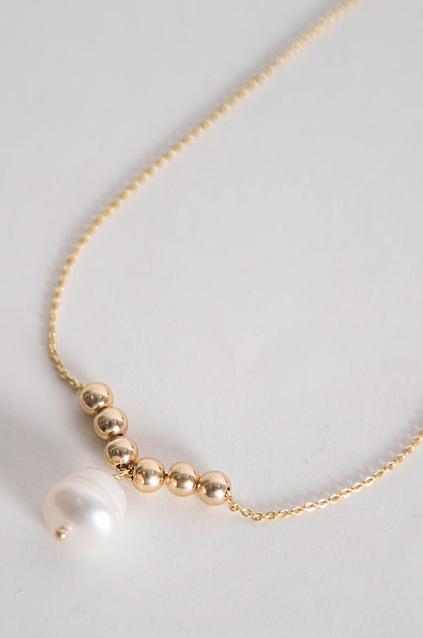 Pearl Beads Drop Necklace