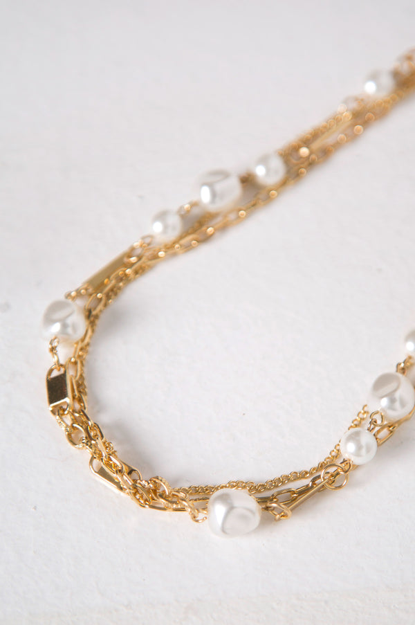 Sparkling Pearl Necklace