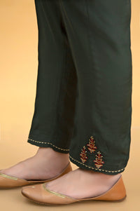Basic Raw Silk Cigarette Pants - Green