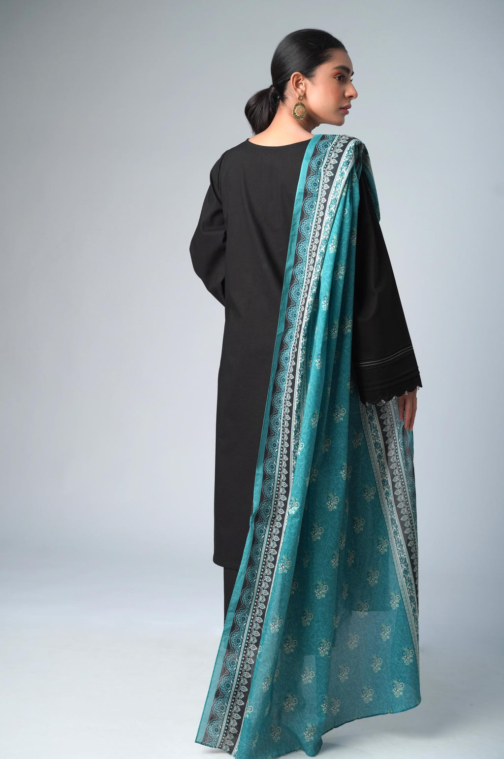Stitched 3 Piece Printed Lawn