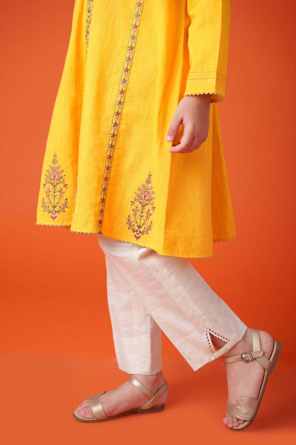 Stitched 1 Piece Embroidered Khaddar Shirt